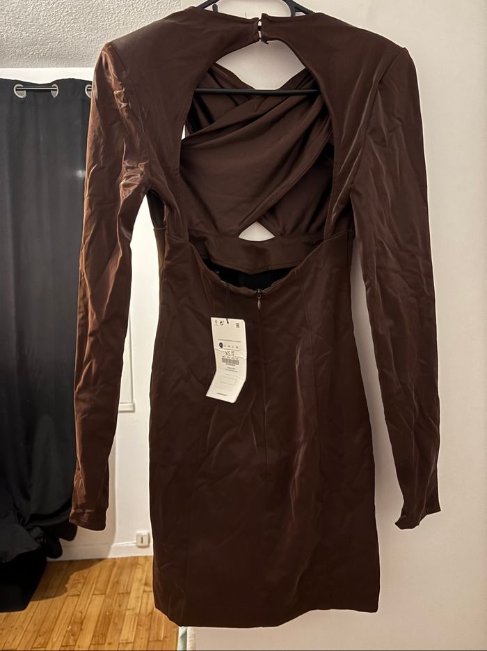 Magnifique robe bershka - photo numéro 3