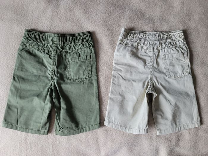Lot de 2 Shorts primark 24 mois 92 cm - photo numéro 3