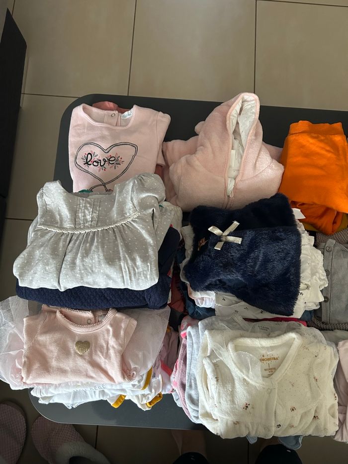 Lot 95 pièces bébé filles - photo numéro 3