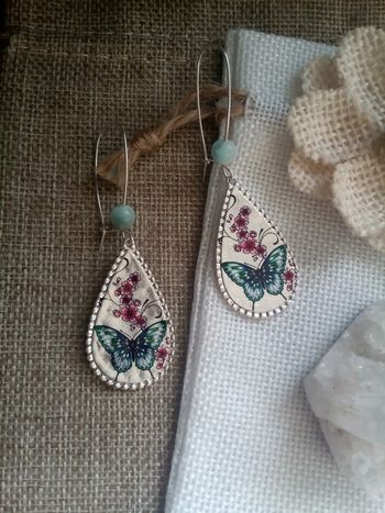 Boucles d'oreilles pierres de larimar vert et papillons
