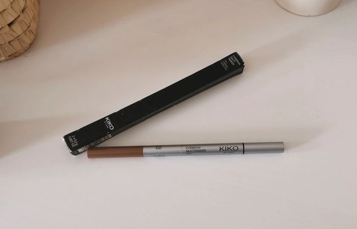Eyebrow multitasker 3 en 1 kiko neuf