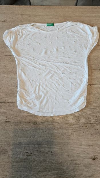 Blouse blanche à manches courtes avec perles, United Color Of Benetton, 8/9 ans, peu mis