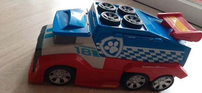 Camion mobile Pit Stop Team Ready Race Rescue Paw Patrol - photo numéro 3