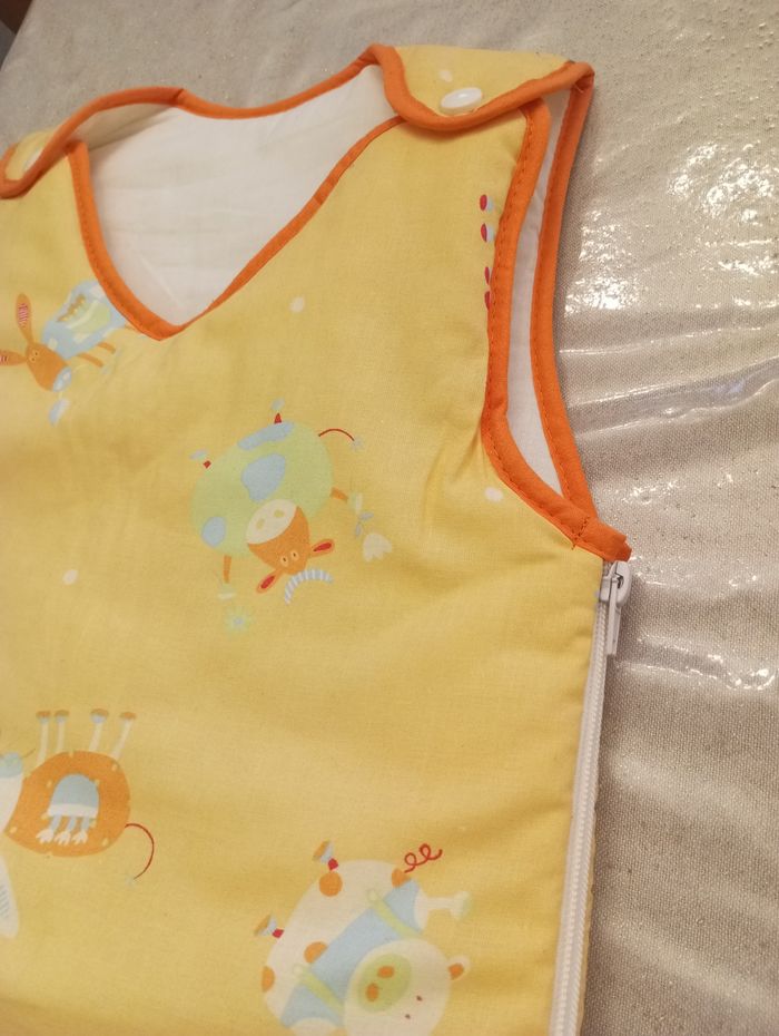 Gigoteuse neuve réglable de 12 mois à 3 ans - photo numéro 4