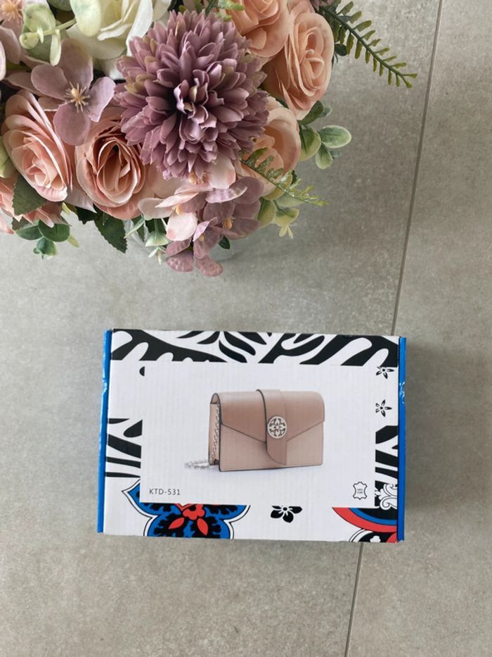 Magnifique sac en cuir kenzo - photo numéro 4