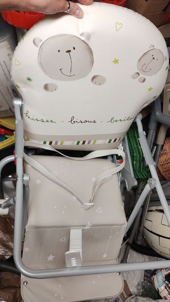 Chaise haute neuve beige verte thème ourson