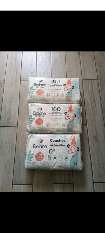 156  couches biolane taille 3