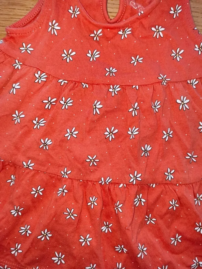 Robe été fille fleurie 3/6 mois excellent état - photo numéro 2