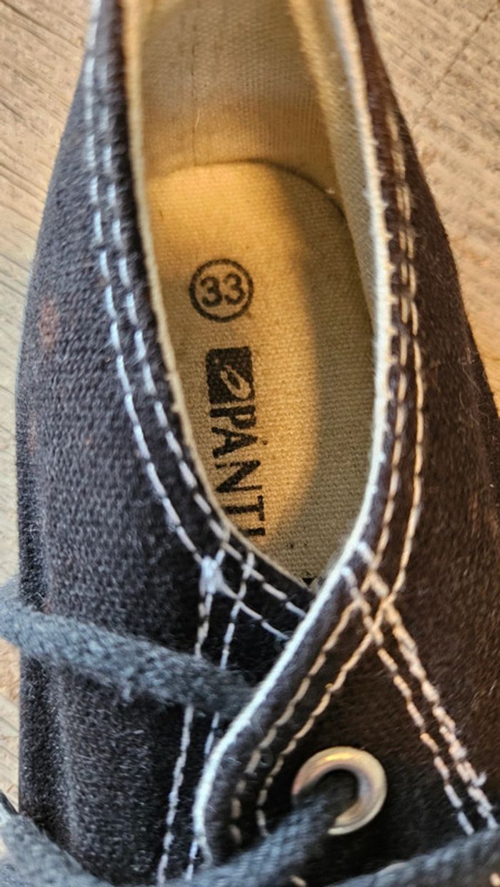 Paire de basket mixte noire et blanche, à lacets, jamais mise, 33 Panther - photo numéro 4