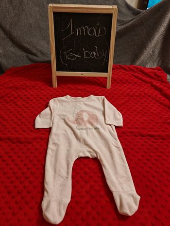 Pyjama 1 mois