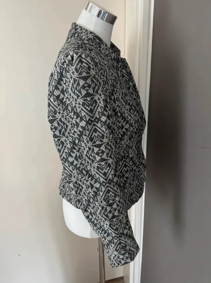 H&M, veste légère contre blazer gris imprimé femme, taille 42 - photo numéro 2