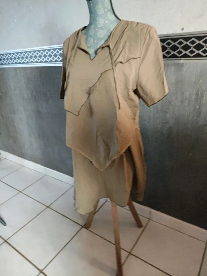 Tunique kaki taille 44 - photo numéro 6