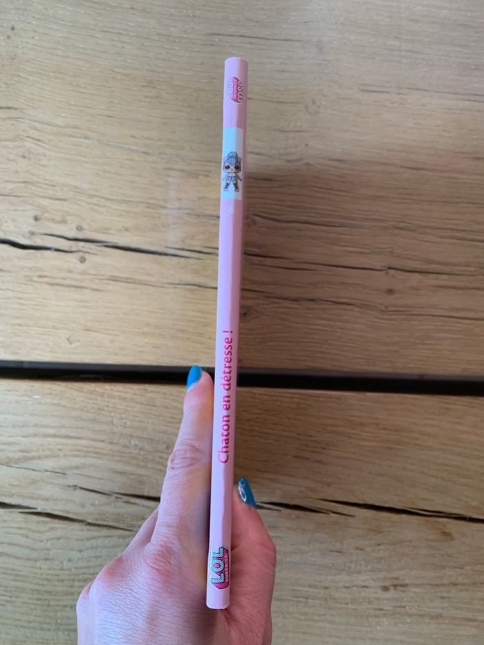 Livre bibliothèque rose LOL surprise chaton en détresse Hachette jeunesse - photo numéro 3