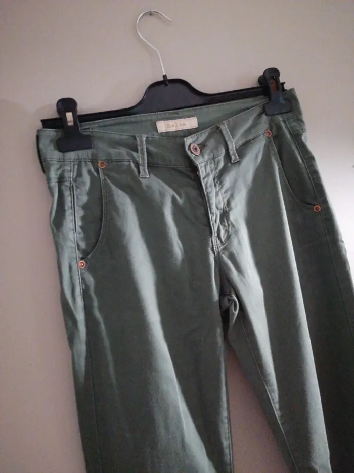 Pantalon vert kaki Marque salsa Taille 34 - photo numéro 3
