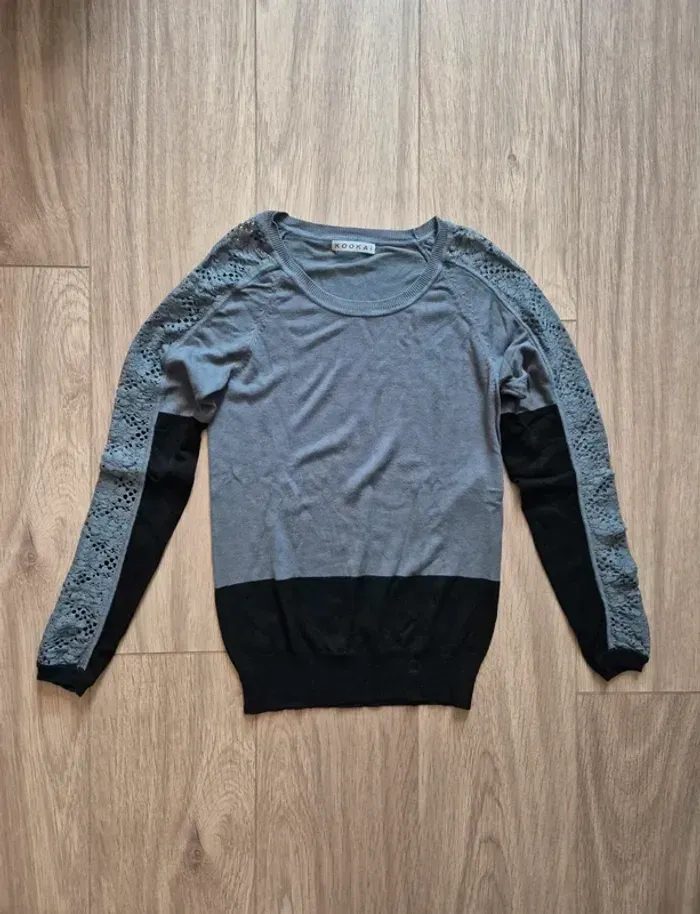 Pull fin dentelle Kookai gris noir