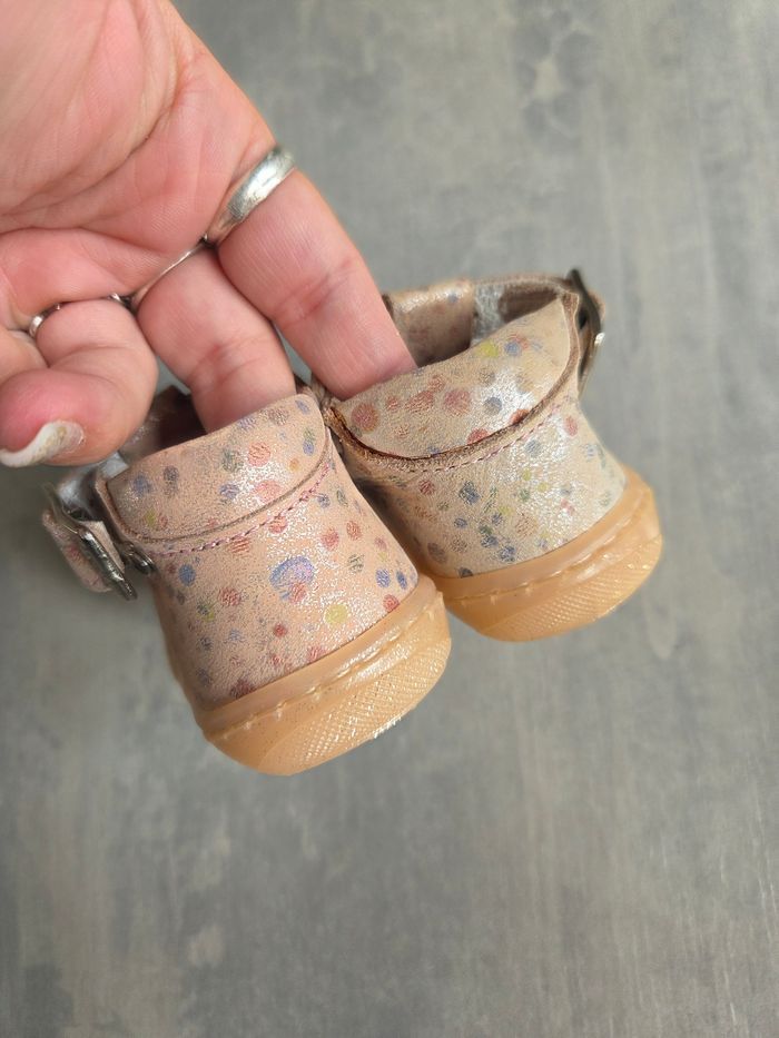 Chaussures en cuir Neuves Bellamy premier pas T18 - photo numéro 4