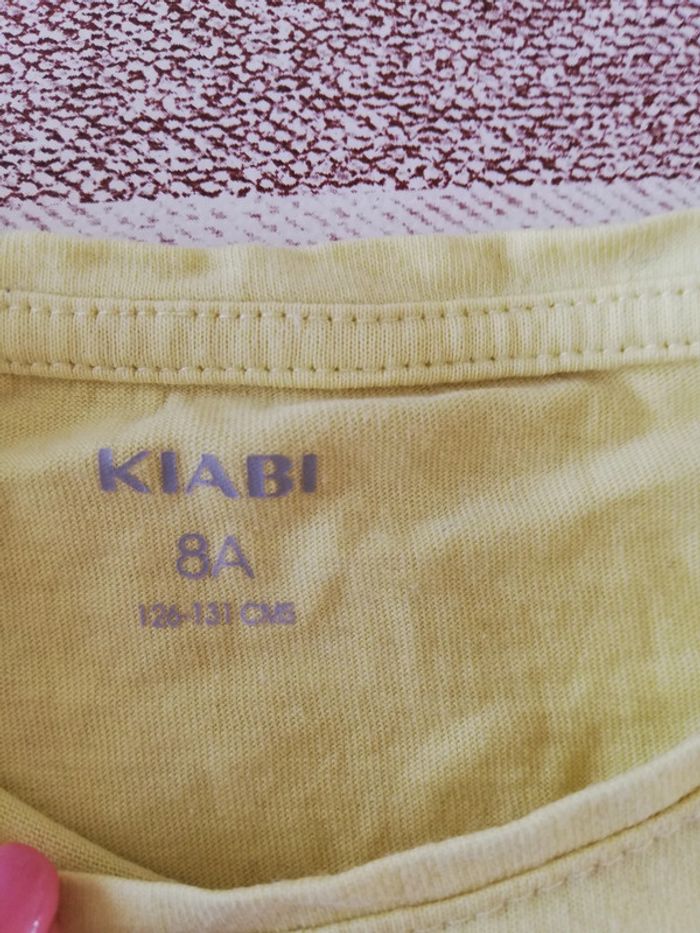 Tee shirt manches courtes jaune Kiabi 8 ans - photo numéro 2