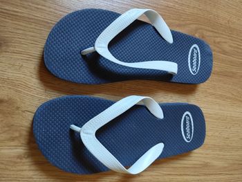 Tongs