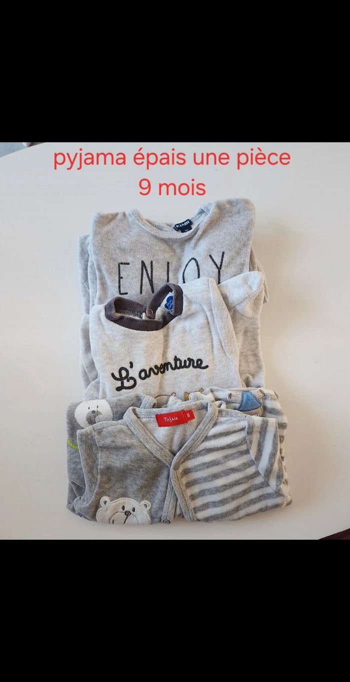 Gros lot vêtement garçons 9 à 24 mois. - photo numéro 4