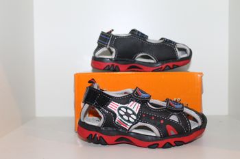 sandales nus pieds noires et rouge 26