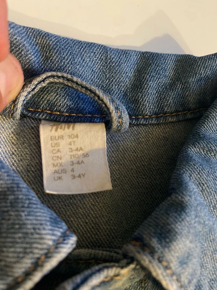 veste en jean H&M, taille quatre ans fille - photo numéro 5