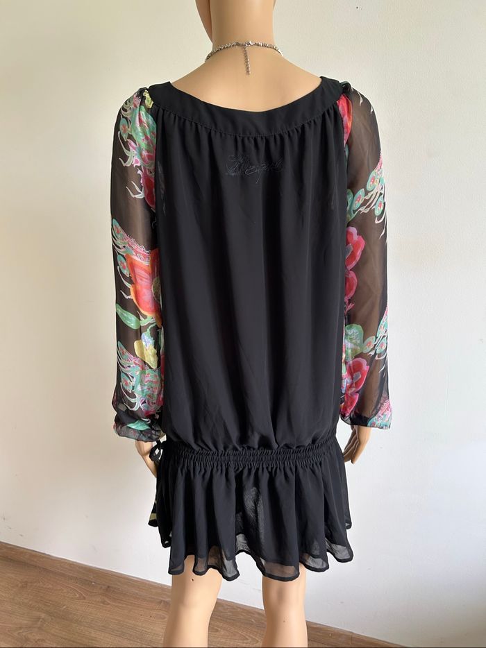 Robe courte ou tunique Desigual taille M jamais portée - photo numéro 5