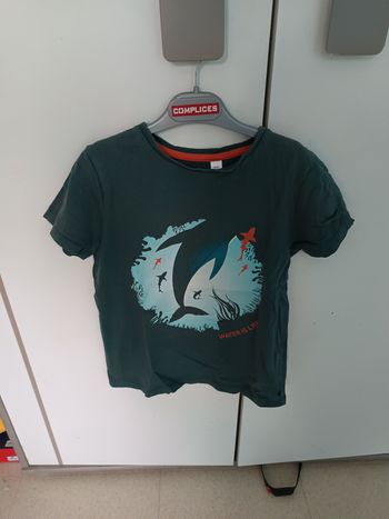 Lot de tee shirt garçons mange courtes 8ans