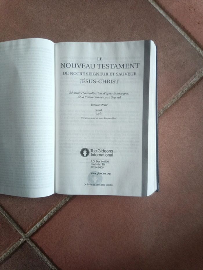 Le Nouveau Testament - photo numéro 3