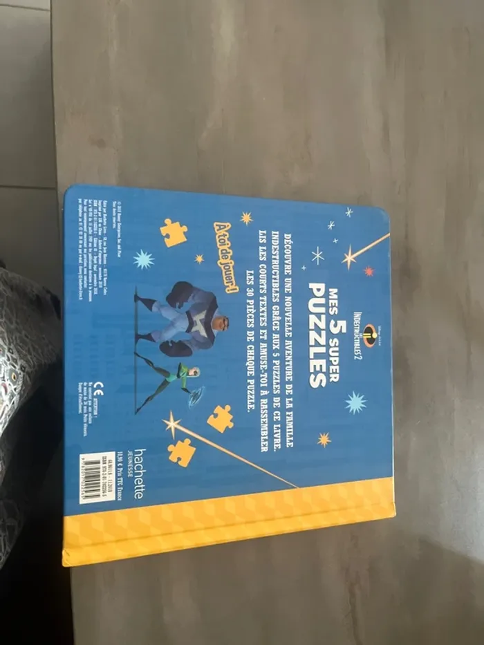 Livre puzzle Les indestructibles - photo numéro 2