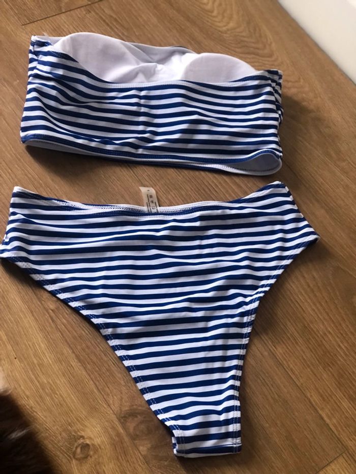 Maillot de bain  2 pièces Shein - photo numéro 2