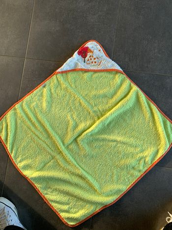 Cape de Bain naf naf