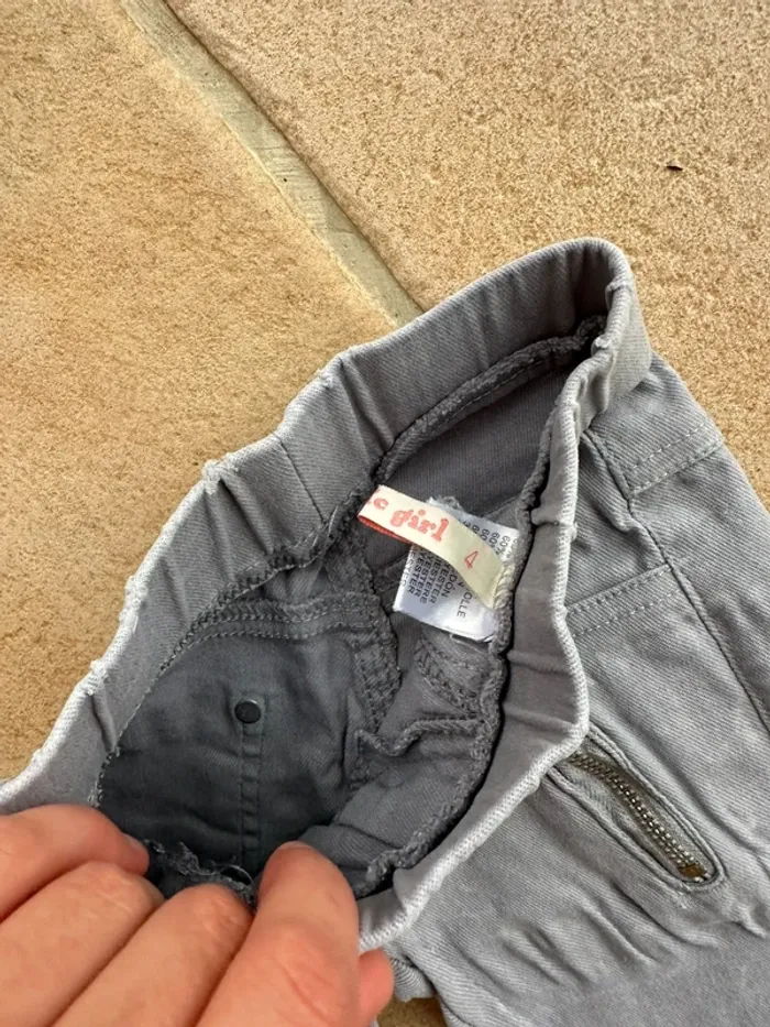 Pantalon gris 4 ans - photo numéro 3