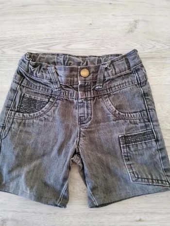 Short jean 3 ANS