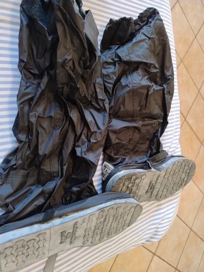 Copriscarpe moto