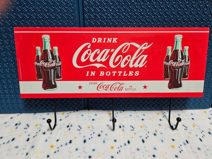 Porte manteau coca cola - photo numéro 2