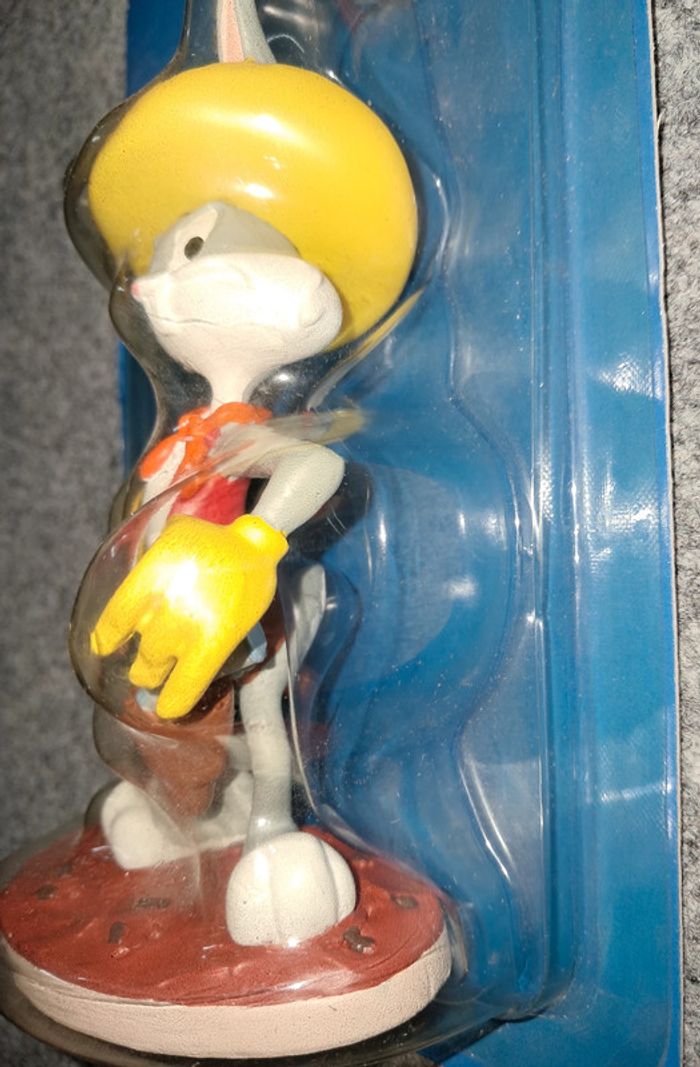 Figurine Looney Tunes Bugs Bunny en cow boy - photo numéro 2