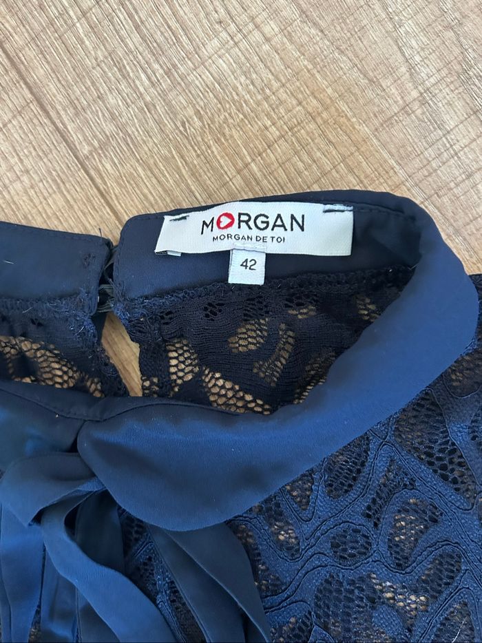 Robe marine en dentelle à manches courtes Morgan taille 42 bon état - photo numéro 9