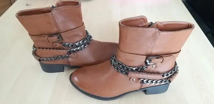Neuves Bottines marron T36
