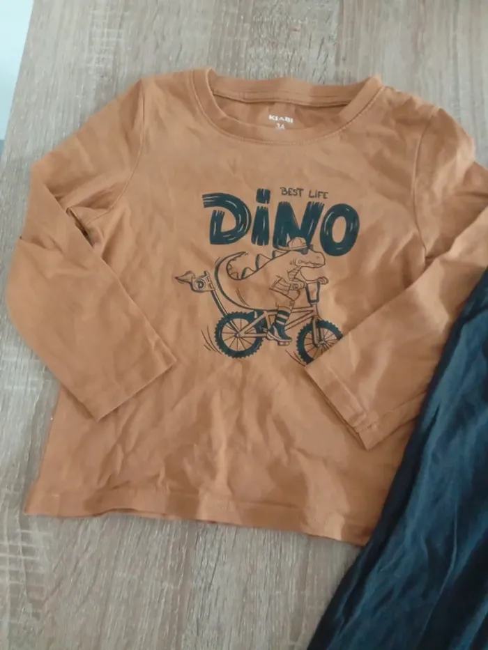 🌹pyjama 2 pièces kiabi 3 ans 🌹 - photo numéro 3