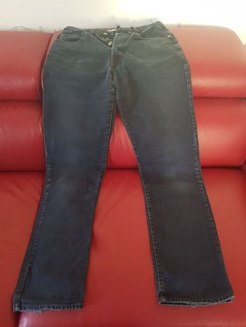 Jean noir homme. T.44