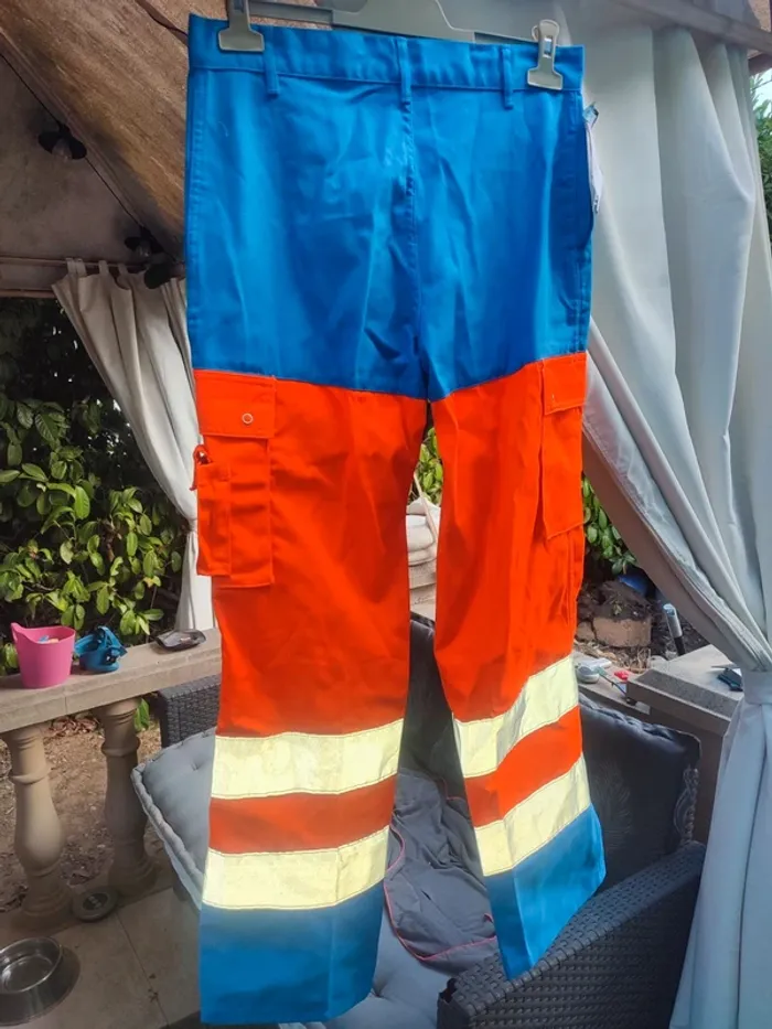 Pantalon de travail neuf taille 42 - photo numéro 3