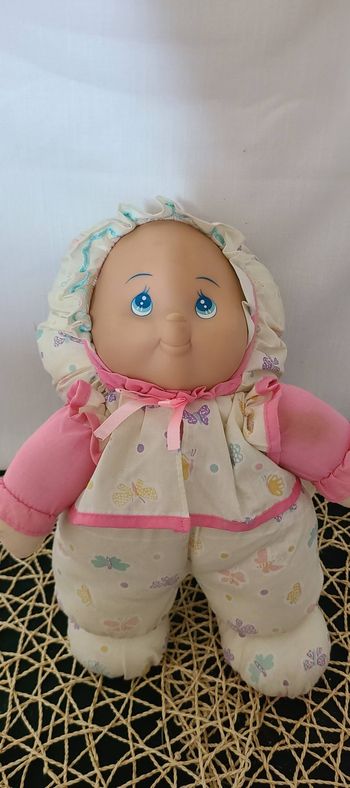 BEBE POUPEE TISSU 1994 - Well Hollis vintage