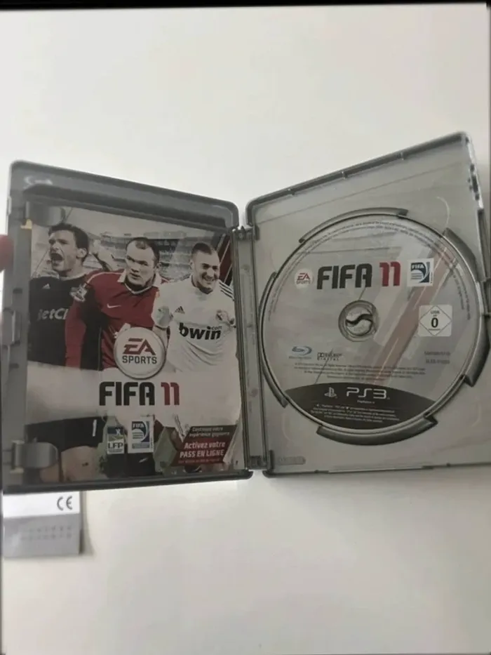 Jeux fifa 11 ps3 - photo numéro 2