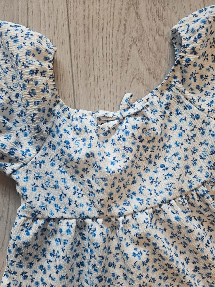 Robe fleurs primark 4/5 ans - photo numéro 4