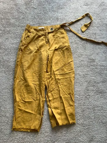 pantalon pour femme jaune Camaïeu