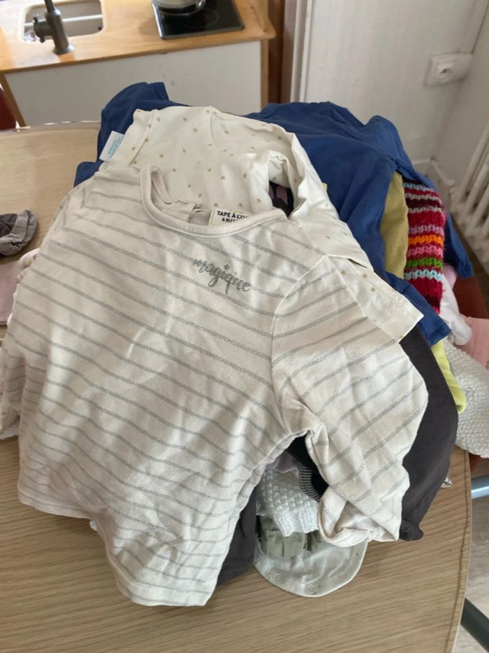 Gros lot de 6mois - photo numéro 2