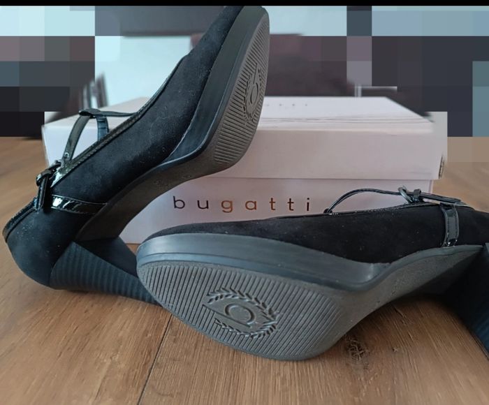 Escarpins à brides ( Bugatti ) - photo numéro 4