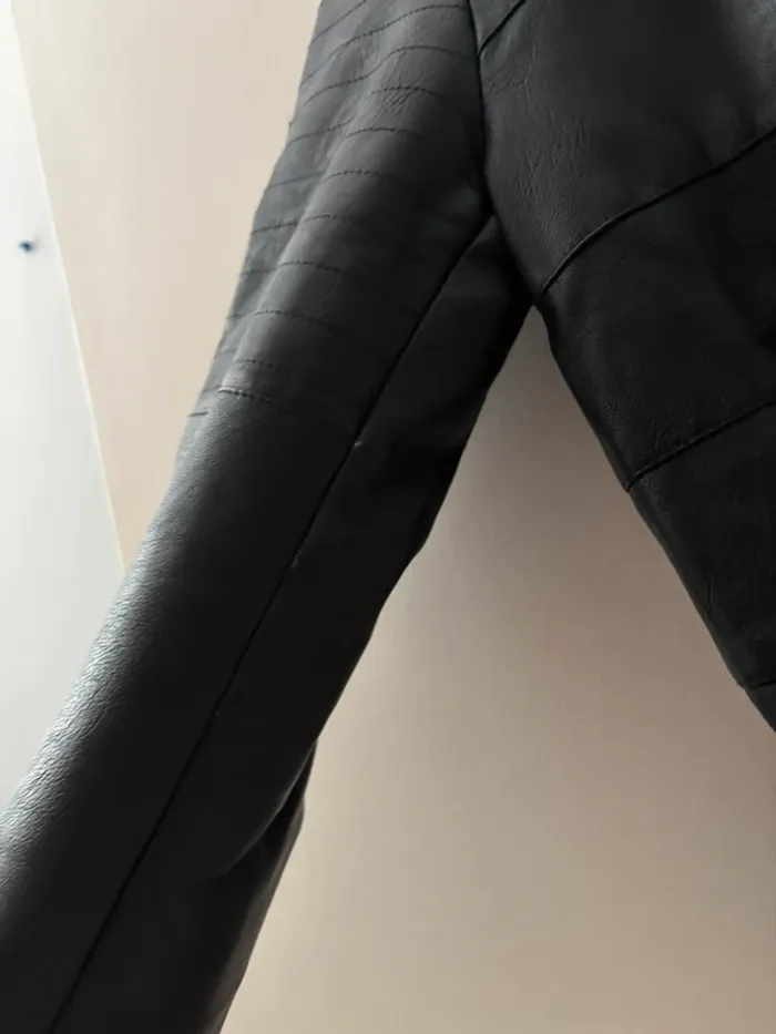 Veste en cuire - photo numéro 3