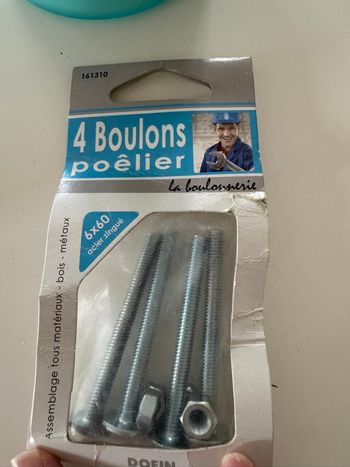 Lot de 4 boulons poêliers 
