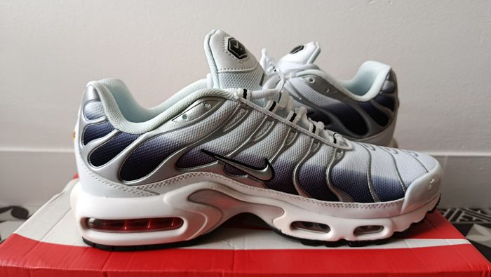 TN blanc/dégradé bleu - photo numéro 4